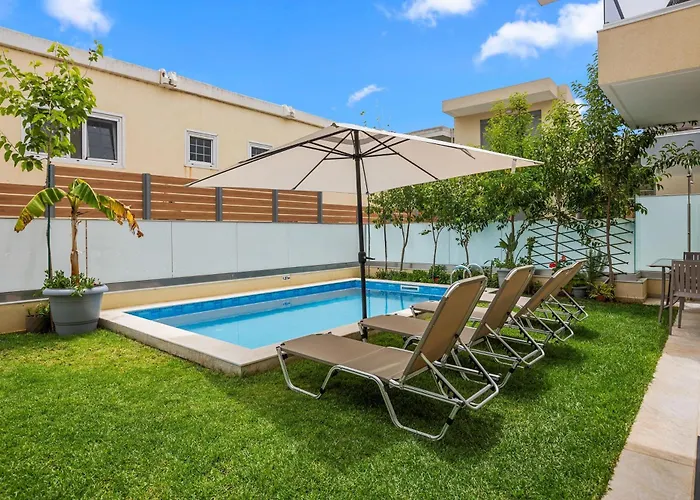 Park And Sea View With Private Pool 2