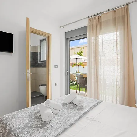 Villa Park And Sea View With Private Pool 2