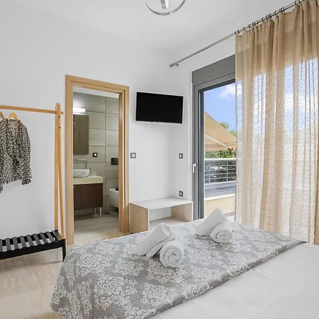 Villa Park And Sea View With Private Pool 2 La Canea