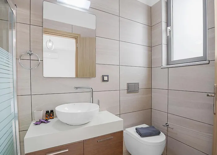 Villa Park And Sea View With Private Pool 2